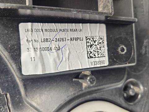 Foto 3ª: Tapizados Cartoneras Land Rover Defender D250 MHEV 4X4 249CV 183KW [DT306] (2022)