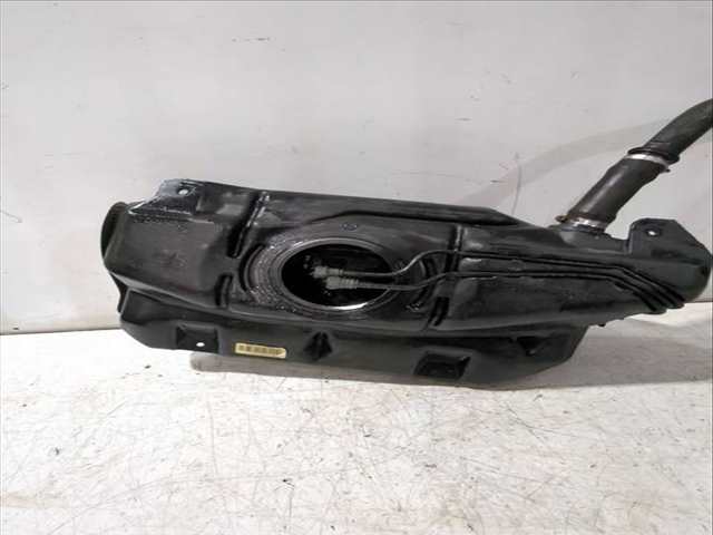 Foto 3ª: Deposito de Combustible Peugeot 107 1.4 HDI 54CV 40KW [8HT (DV4TD)] (2007)