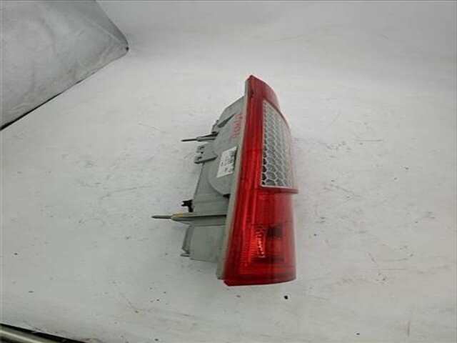 Foto 3ª: Piloto Trasero Derecho Ford Transit 1.8 FURGÓN FT 200S BASE (2009- ) [1.8 LTR. - 66 KW TDCI CAT] CONNECT (TC7)(2002 _)