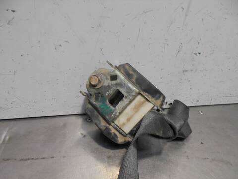 Foto 2ª: Cinturón Delantero Derecho Isuzu D Max 3.0 TD [4JJ1-E4C] (2007)
