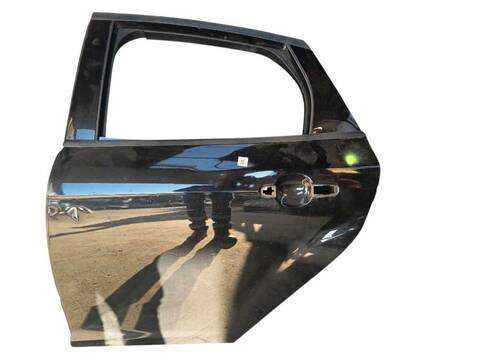 Foto 2ª: Puerta Trasera Izquierda Ford Focus 1.0 ECOBOOST (2010)