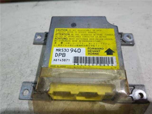 Centralita Airbag Mitsubishi Montero 2.0 GDI (H67W. H77W)
