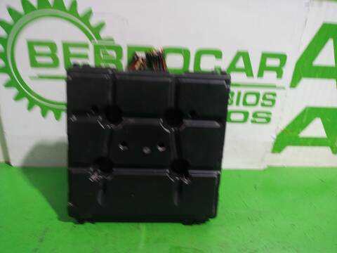 Foto 3ª: Caja Reles Fusibles Seat Ibiza EMOCION 60CV 44KW [CGPB] (2010)