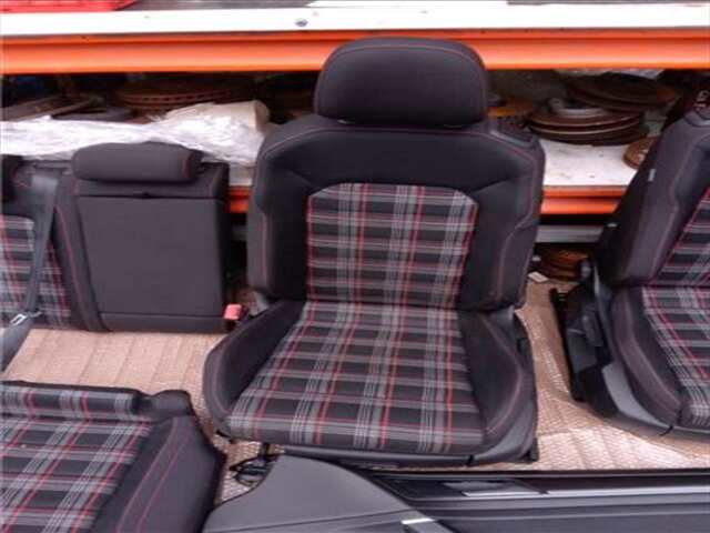 Foto 3ª: Asiento Delantero Izquierdo Volkswagen Golf 2.0 GTI BMT/START-STOPP [2.0 LTR. - 169 KW 16V T FSI] [CHHA]
