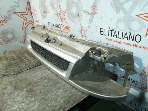 Foto 2ª: Rejilla Delantera Ford Transit FT 330 2.4 EXPRESS-LINE 115CV 85KW CAJA CERRADA [FXFA] (2004)