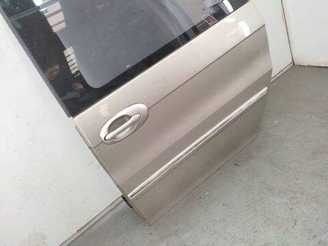 Foto 3ª: Puerta Lateral Corredera Izquierda Kia Carnival 2.9 CRDI 144CV 106KW [J3] (2001)