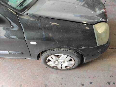 Aleta Delantera Derecha Renault Clio D7F720