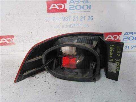 Foto 2ª: Piloto Trasero Derecho Renault Laguna 1.9 DCI BG0G) 120CV 88KW [D/ F9Q C7] (2004)