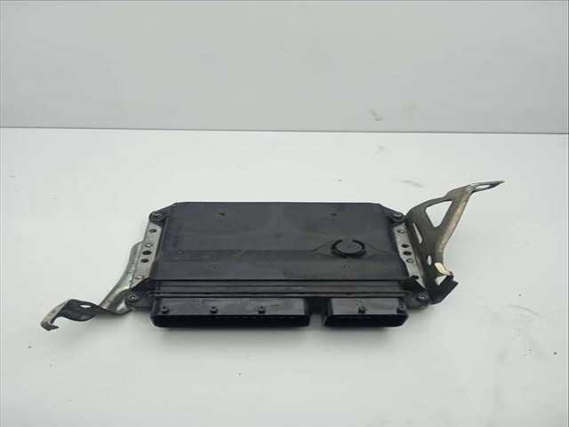 Centralita Motor ECU Toyota Verso COMFORT 126CV 93KW