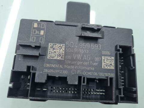 Foto 2ª: Centralita Motor ECU Seat Leon STYLE 105CV 77KW [CLHA] (2013)
