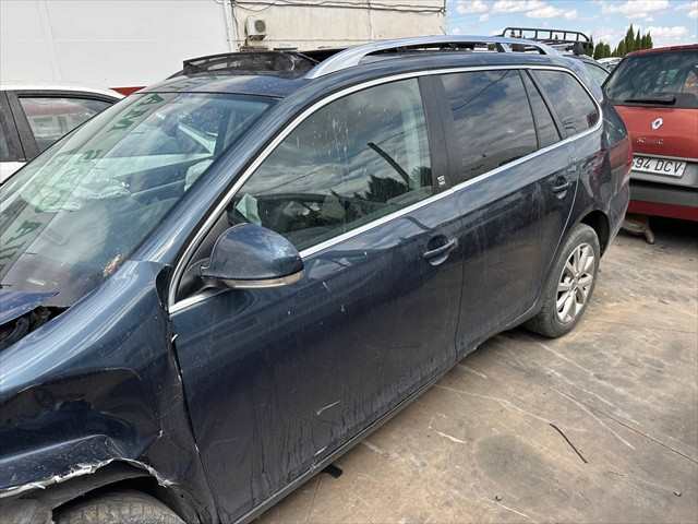 Foto 1ª: Puerta Trasera Izquierda Volkswagen Golf 2.0 TDI Variant [CBD] (2010)
