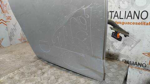 Foto 2ª: Puerta Trasera Derecha Volkswagen Polo ADVANCE 95CV 70KW [DKL] (2020)