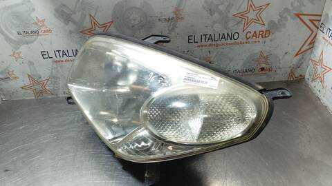 Foto 2ª: Faro Izquierdo Toyota Rav4 2.0 D-4D EXECUTIVE 4X4 2003 ) 116CV 85KW [1CDFTV] (2005)