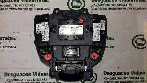 Foto 2ª: Mando Multifuncion Mercedes Clase V 200 136CV 100KW (2014)