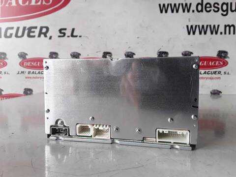 Foto 3ª: Sistema Audio Radio CD Nissan Qashqai ACENTA 4X4 141CV (2007)
