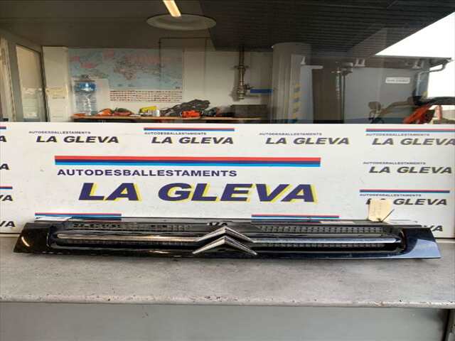 Rejilla Delantera Citroen Berlingo BERLINGO COMBI X 1560 CC 1.6 LTR) 90CV/66KW