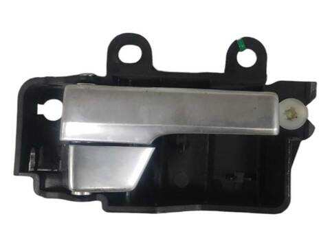 Foto 2ª: Maneta Interior Trasera Derecha Ford Focus 1.6 TDCI 109CV (2004)