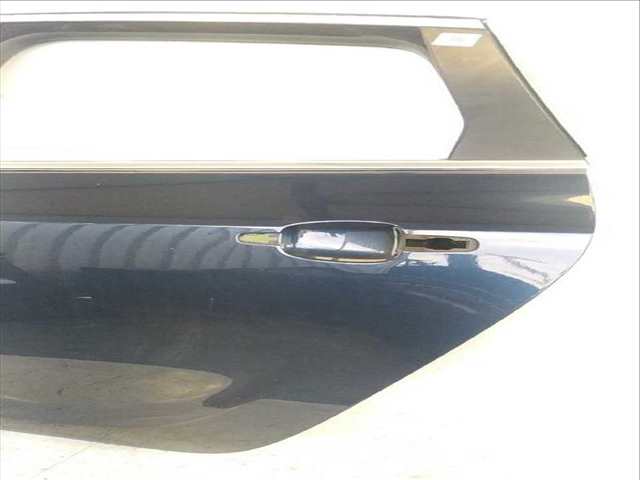 Foto 3ª: Puerta Trasera Izquierda Opel Astra 1.7 CDTI 35) (2010)