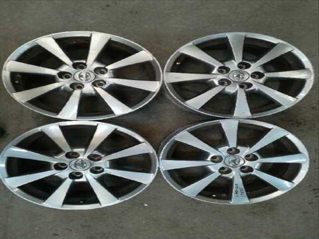 Juego LLantas Toyota Avensis COMFORT 124CV 91KW