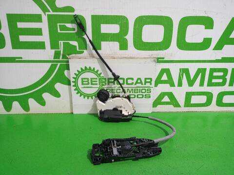 Cerradura Puerta Trasera Derecha Volkswagen Golf ADVANCE 105CV