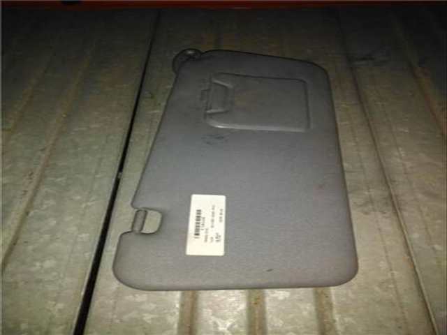 Parasol Derecho Toyota Rav4 1.8