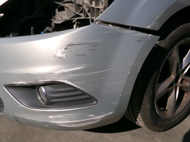 Foto 3ª: Paragolpes Delantero Ford Focus 1.6 TDCI SEDAN, 2008-2011 [G8DB] (2010)