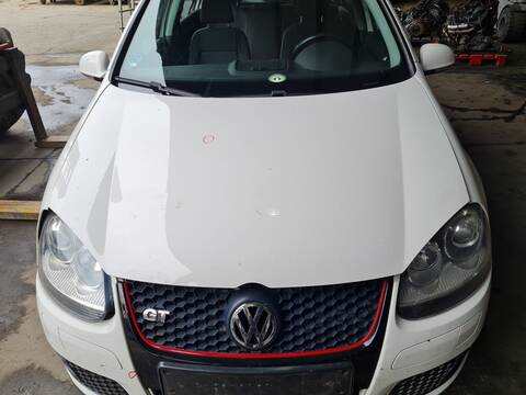 Capot Volkswagen Golf GT BERLINA 170CV 125KW