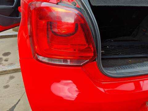 Foto 2ª: Piloto Trasero Izquierdo Volkswagen Polo ADVANCE 75CV 55KW [CFWA] (2012)