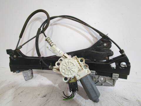 Foto 2ª: Elevalunas Eléctrico Delantero Derecho Mercedes Clase CLK 240 G C209) 209.361 [M 112.912] (2002)