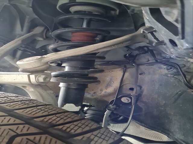 Amortiguador Delantero Izquierdo Audi Q5 2.0 TDI 150CV 110KW