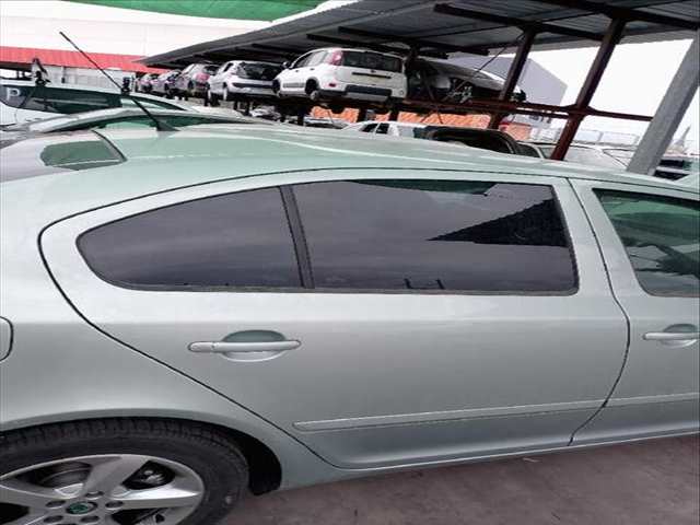 Puerta Trasera Derecha Skoda Octavia 1.6 TDI