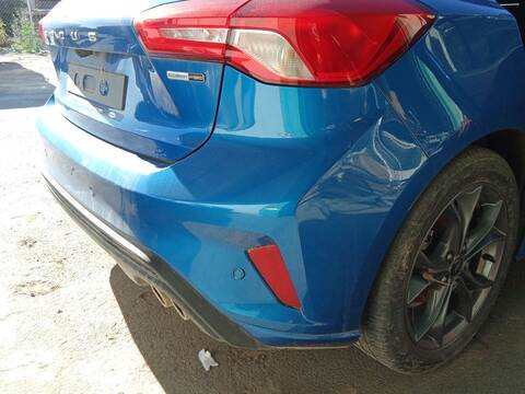 Foto 2ª: Paragolpes Trasero Ford Focus 1.0 ECOBOOST 125CV 92KW [B7DA] (2021)