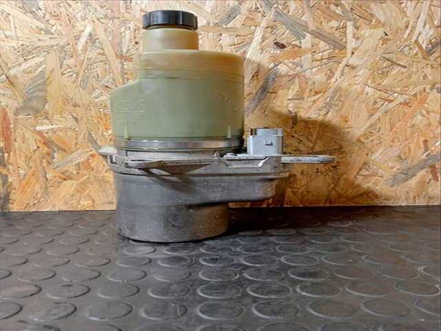 Bomba de Direccion Volvo V40 2.0 16V 136CV