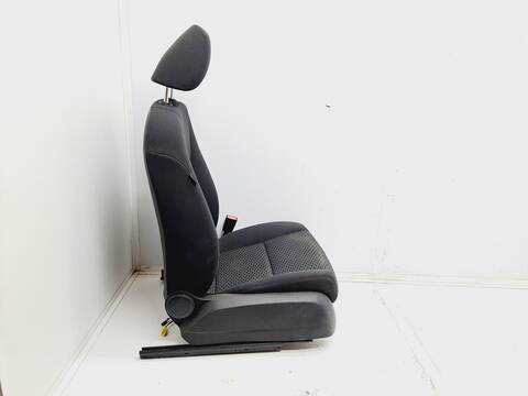 Foto 3ª: Asiento Delantero Derecho Volkswagen Golf 102CV 75KW [CGG] (2011)