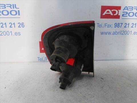 Foto 2ª: Piloto Trasero Derecho Land Rover Freelander 2.0 DI 98CV 72KW [D-20T2N] (2000)