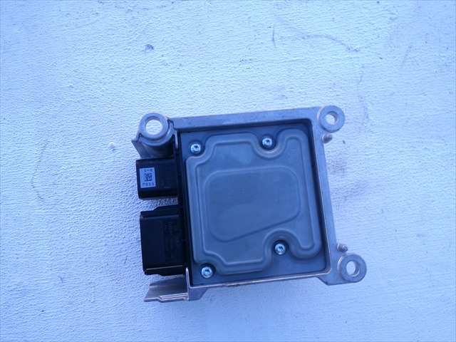 Foto 2ª: Centralita Airbag Ford Focus 1.6 TDCI SEDAN, 2008-2011 [G8DB] (2010)