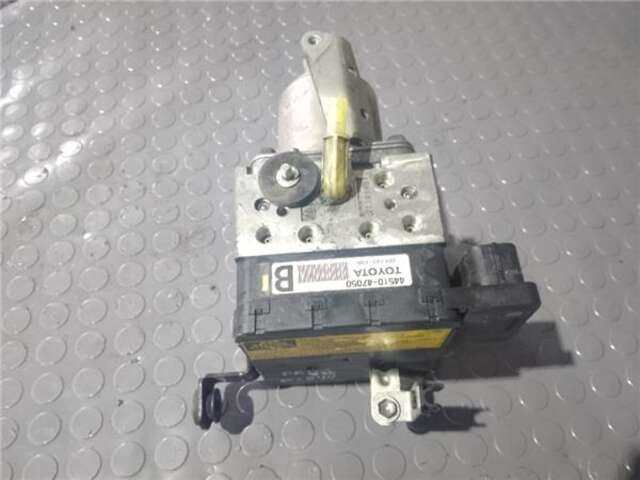 Foto 1ª: Abs Toyota Prius HÍBRIDO BASIS [HÍBRIDO 57 KW ( 1.5 LTR. - 57 CAT)] [1NZ-FXE]