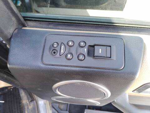 Foto 2ª: Botonera Elevalunas Land Rover Discovery V6 TD EDITION 60 YRS 190CV 140KW [276DT] (2007)