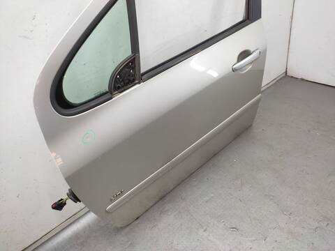 Foto 2ª: Puerta Delantera Izquierda Peugeot 307 1.6 HDI 110 109CV 80KW [9HY] (2006)