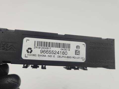 Foto 3ª: Centralita Motor ECU Peugeot 2008 ALLURE 102CV 75KW [YH01] (2019)