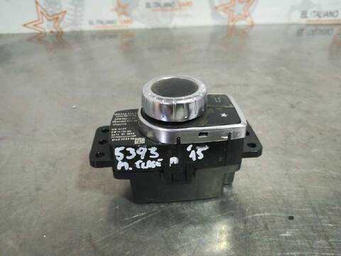 Foto 1ª: Mando Multifuncion Mercedes Clase A 140 A 180 CDI BLUEEFFICIENCY 176.012) 109CV 80KW [K9K] (2016)