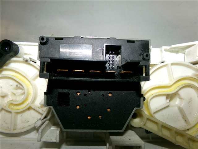 Foto 3ª: Mando Calefacción A. A. Opel Zafira 2.0 DTI MODELO A,1999-2005 [Y20DTH] (2001)