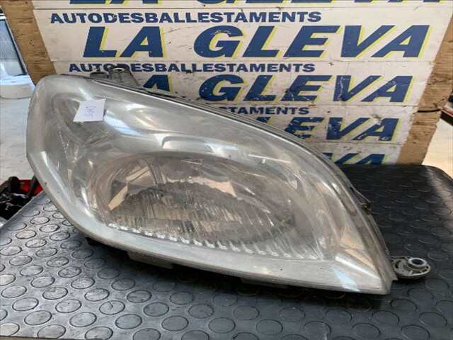 Foto 1ª: Faro Derecho Peugeot Bipper 1.4 HDI 68-69CV/50-51KW 0CV [8HS] (2009)