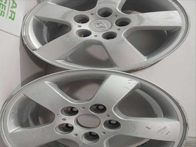 Foto 3ª: Juego LLantas Hyundai Tucson 2.0 CRDI 113CV 83KW [D4EA] (2004)