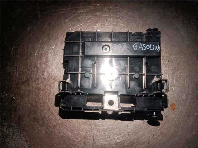 Foto 2ª: Caja Reles Fusibles Peugeot 207 1.4 [KFV (TU3A)]