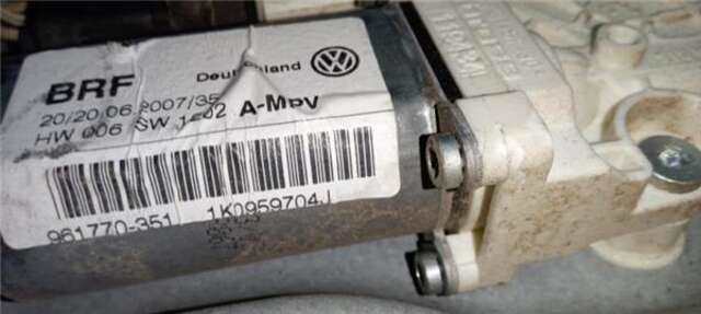Foto 2ª: Elevalunas Eléctrico Trasero Derecho Volkswagen Touran 2.0 ADVANCE [2.0 LTR. - 103 KW TDI] [BKD]