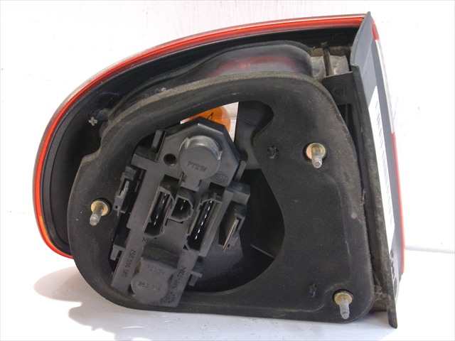 Foto 2ª: Piloto Trasero Derecho Seat Toledo 1.9 TDI 1999-2004 [ASV] (2003)