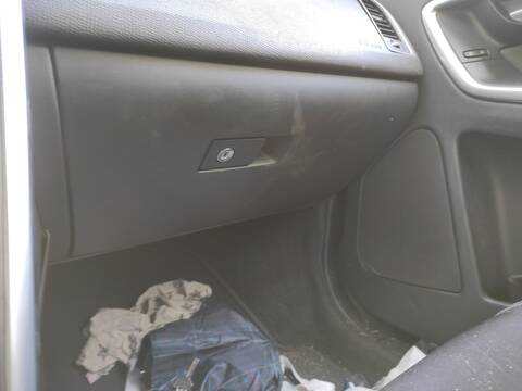 Guantera Volvo XC 60 D5204T7