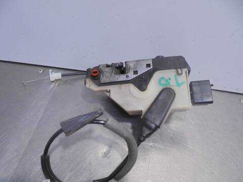 Foto 3ª: Cerradura Puerta Trasera Derecha Peugeot 208 1.6 16V HDI FAP 92CV 68KW [9H06] (2014)