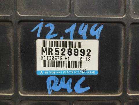 Foto 2ª: Centralita Motor ECU Mitsubishi Montero 3.2 DI-D GLS KAITEKI 3-PTAS.) 165CV 121KW [4M41] (2000)